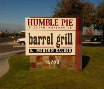 Barrel Monument 2 monument sign